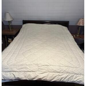 Vintage Laura Ashley “Kate” Rose Bud Pink White Reversible Twin Comforter